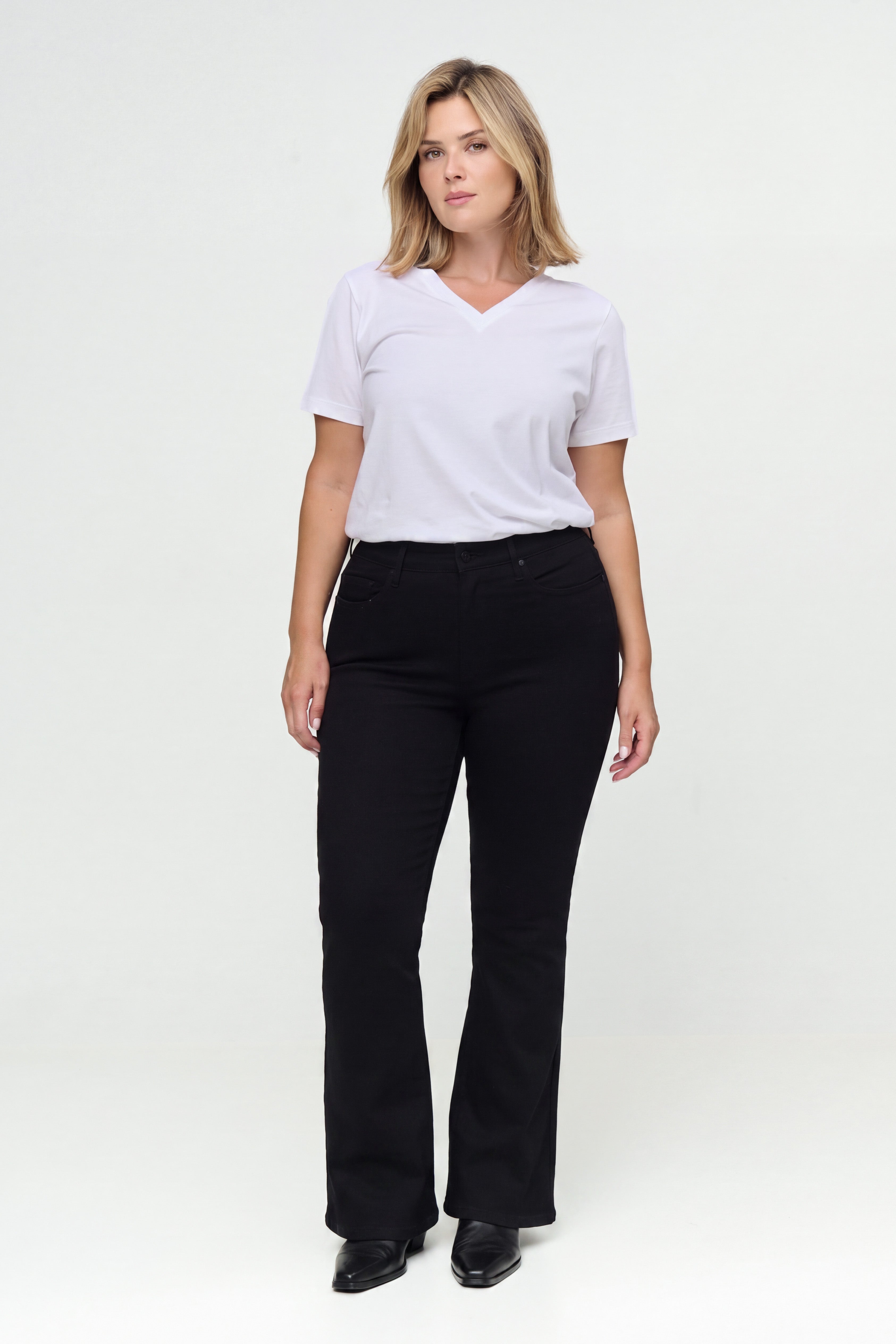 BOBI Essential Black